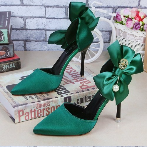 Pointed high heels - Image 3