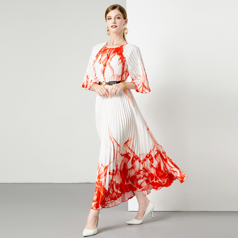 3-color Pleated 5 Oversized Swing Dress - Image 3